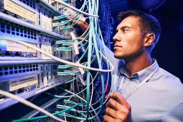 Comment bien choisir une fibre optique professionnel?