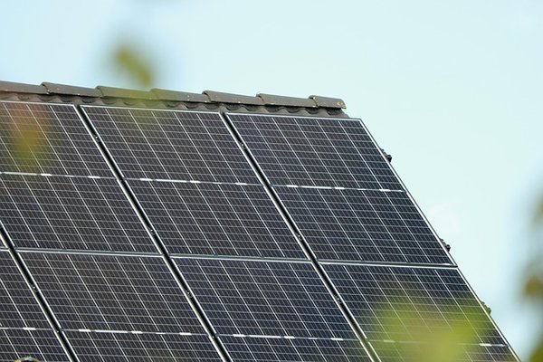 Panneau solaire photovoltaïque : vos avis comptent vraiment !